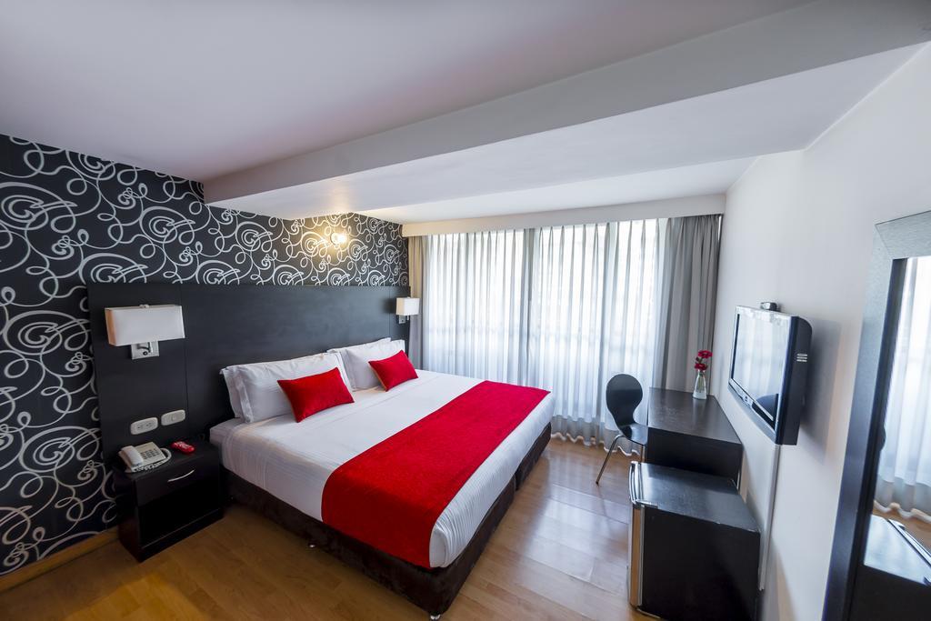 Hotel L'Etoile Javeriana Bogotá Exteriör bild