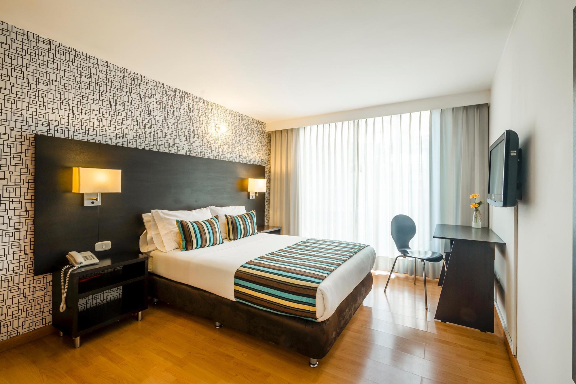 Hotel L'Etoile Javeriana Bogotá Exteriör bild