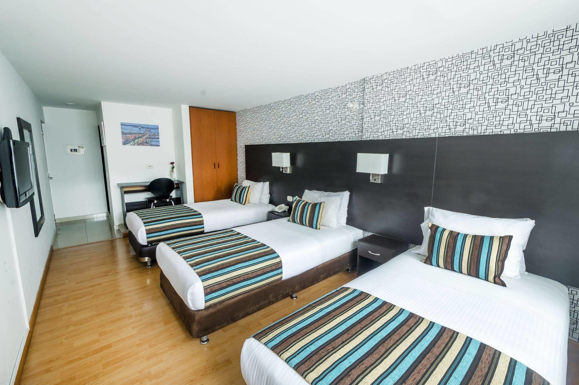Hotel L'Etoile Javeriana Bogotá Exteriör bild